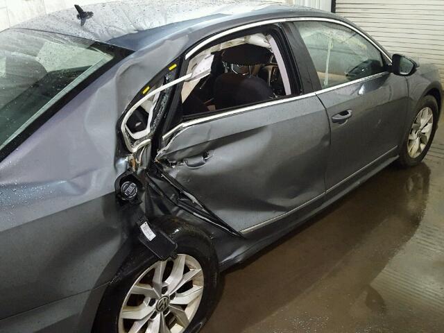 1VWAT7A34GC044571 - 2016 VOLKSWAGEN PASSAT S Gris foto 9