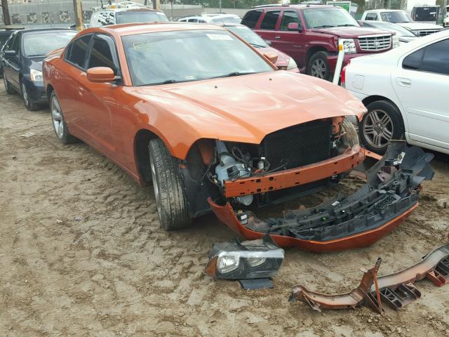 2B3CL3CGXBH503355 - 2011 DODGE CHARGER ORANGE photo 1