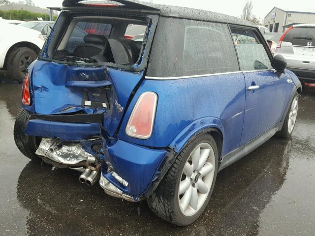 WMWRE33585TG96355 - 2005 MINI COOPER S BLUE photo 4