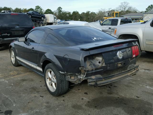 1ZVFT80NX75254708 - 2007 FORD MUSTANG GRAY photo 3