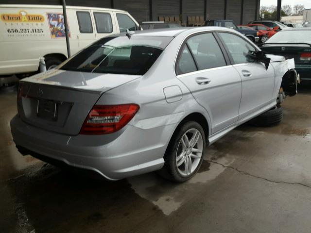 WDDGF4HB9DR243744 - 2013 MERCEDES-BENZ C 250 GRAY photo 4