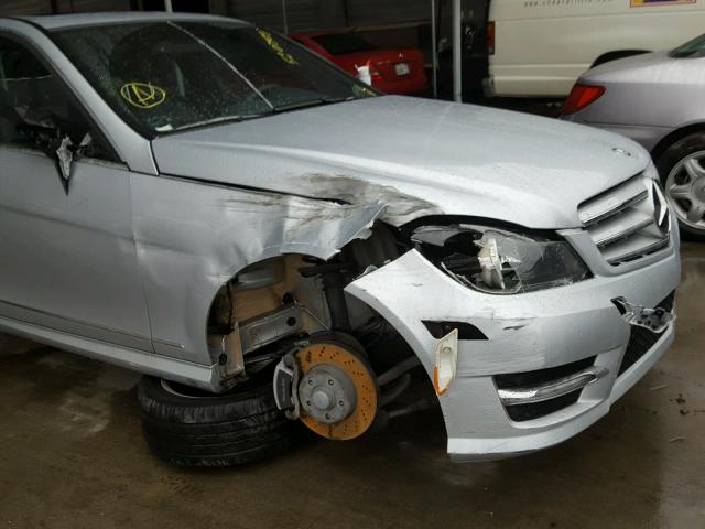 WDDGF4HB9DR243744 - 2013 MERCEDES-BENZ C 250 GRAY photo 9