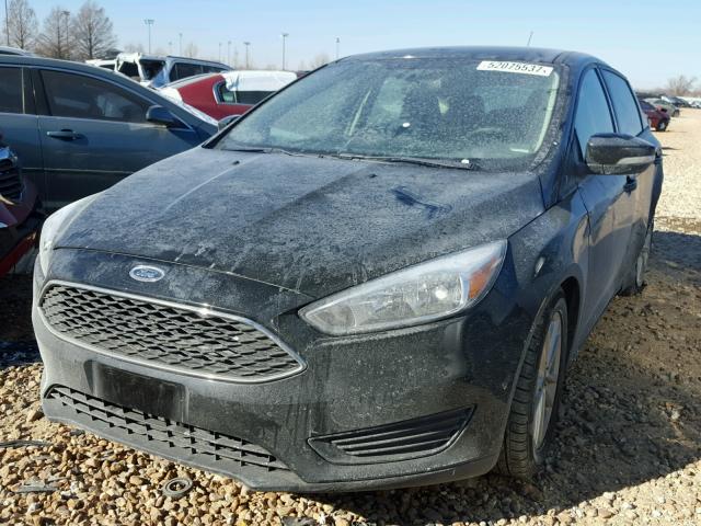 1FADP3K25FL328864 - 2015 FORD FOCUS SE BLACK photo 2