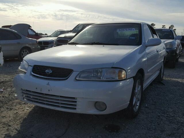 3N1BB51D61L107658 - 2001 NISSAN SENTRA SE WHITE photo 2