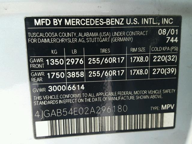 4JGAB54E02A296180 - 2002 MERCEDES-BENZ ML 320 SILVER photo 10