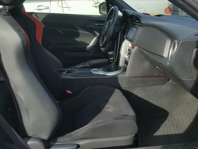 JF1ZNAA14G9700332 - 2016 TOYOTA SCION FR-S ვერცხლისფერი ფოტო 5