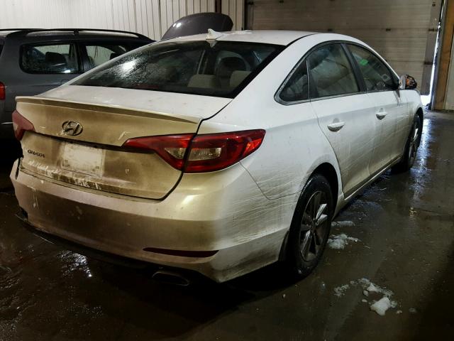 5NPE24AF7GH302439 - 2016 HYUNDAI SONATA SE WHITE photo 4