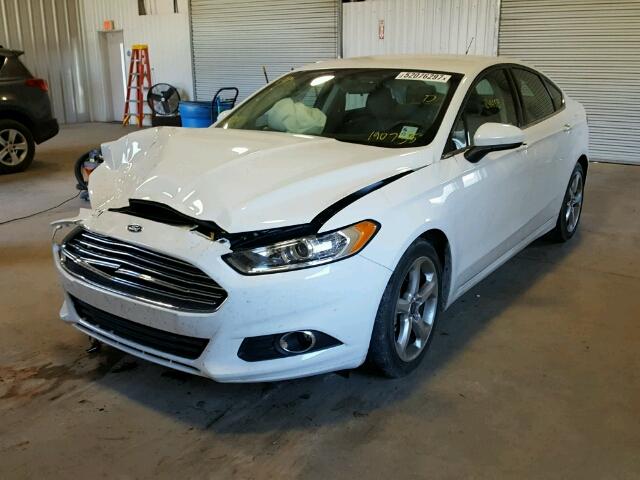 3FA6P0G76GR190735 - 2016 FORD FUSION S WHITE photo 2