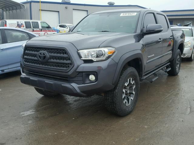 3TMCZ5AN5HM050265 - 2017 TOYOTA TACOMA DOU GRAY photo 2