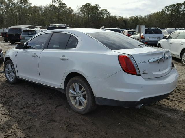 1LNHL9DR2CG805691 - 2012 LINCOLN MKS WHITE photo 3