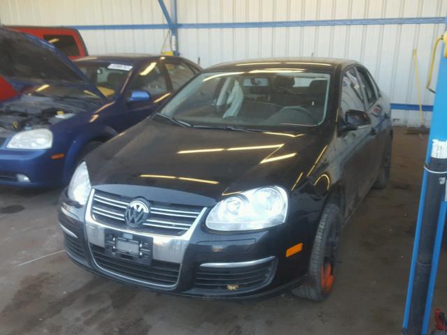 3VWJX7AJ9AM029413 - 2010 VOLKSWAGEN JETTA S BLACK photo 2