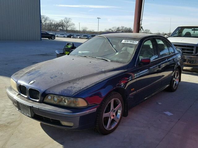 WBADD632XWGT97672 - 1998 BMW 528 I AUTO BLUE photo 2