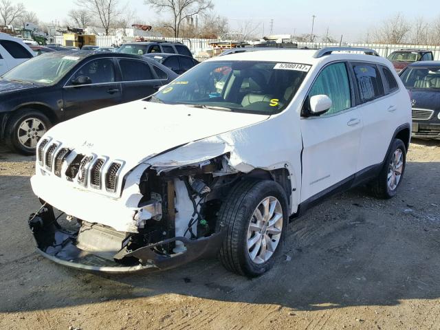 1C4PJMDS1HW563162 - 2017 JEEP CHEROKEE L WHITE photo 2