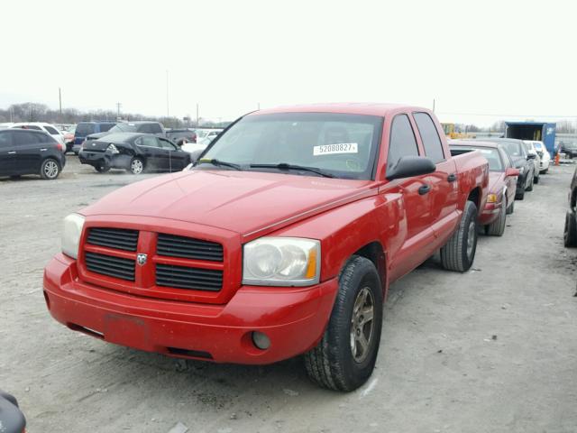 1D7HW48N86S689863 - 2006 DODGE DAKOTA QUA RED photo 2