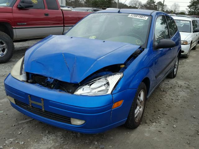 3FAFP31352R232229 - 2002 FORD FOCUS ZX3 BLUE photo 2