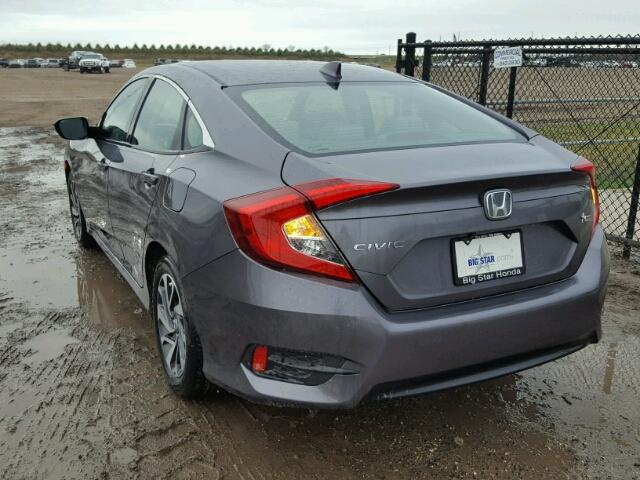 19XFC2F7XHE063269 - 2017 HONDA CIVIC EX GRAY photo 3