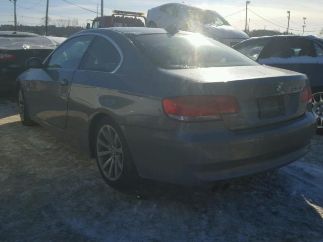 WBAWC33509PU84246 - 2009 BMW 328 XI GRAY photo 3