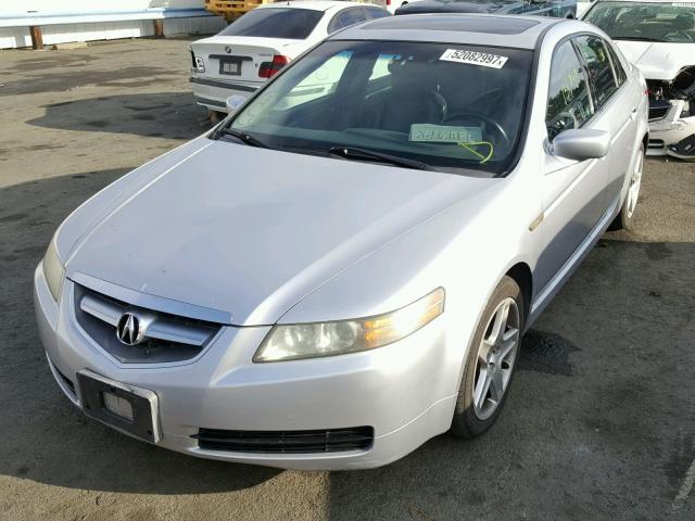 19UUA66284A011520 - 2004 ACURA TL SILVER photo 2