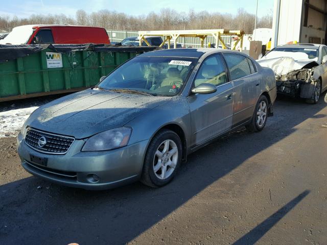 1N4AL11E25C226340 - 2005 NISSAN ALTIMA S GREEN photo 2