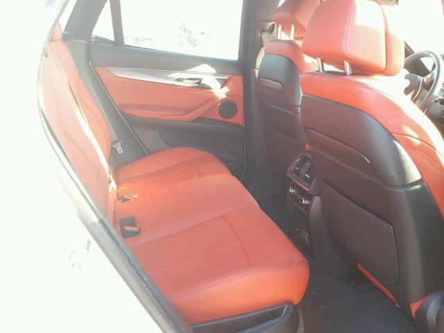 5UXKU2C50F0N77876 - 2015 BMW X6 XDRIVE3 WHITE photo 6