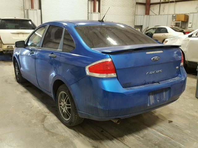 1FAHP3FN3AW227318 - 2010 FORD FOCUS SE BLUE photo 3