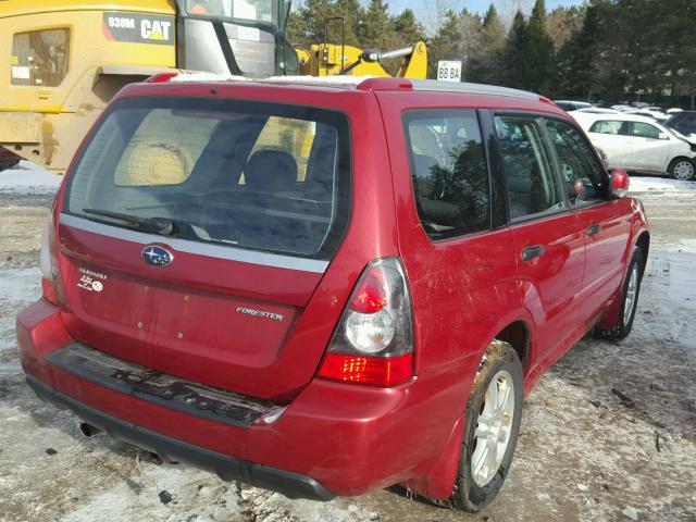 JF1SG66658H702918 - 2008 SUBARU FORESTER S RED photo 4