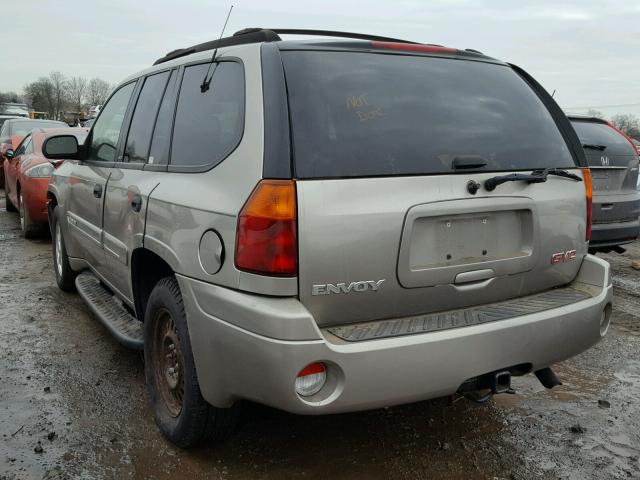 1GKDT13S732413378 - 2003 GMC ENVOY TAN photo 3