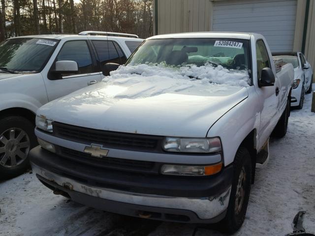 1GCEK14V81E249114 - 2001 CHEVROLET SILVERADO WHITE photo 2