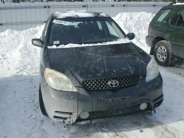 2T1KR32E73C079380 - 2003 TOYOTA MATRIX BLACK photo 9