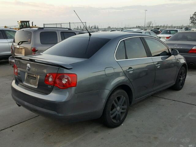 3VWEG71K47M062712 - 2007 VOLKSWAGEN JETTA WOLF GRAY photo 4