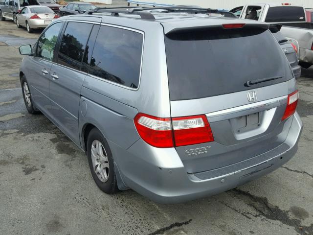 5FNRL38836B051562 - 2006 HONDA ODYSSEY TO GRAY photo 3