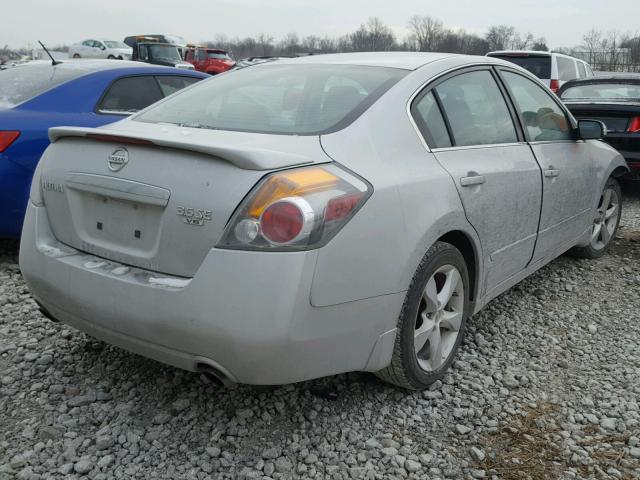 1N4BL21E78N482041 - 2008 NISSAN ALTIMA 3.5 SILVER photo 4