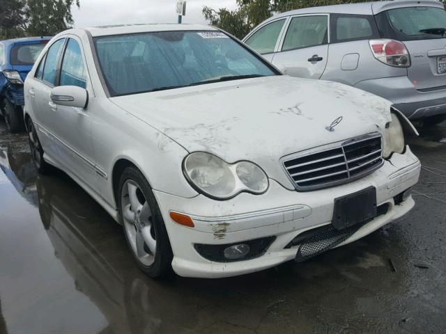 WDBRF52H56A899686 - 2006 MERCEDES-BENZ C GENERATI WHITE photo 1