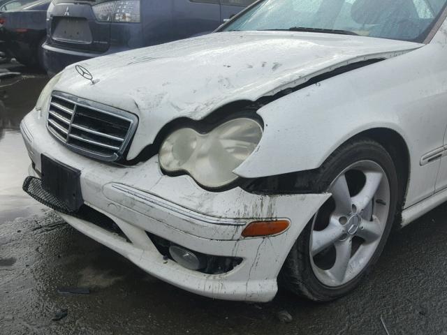 WDBRF52H56A899686 - 2006 MERCEDES-BENZ C GENERATI WHITE photo 9