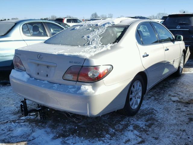 JTHBF30G525005785 - 2002 LEXUS ES 300 SILVER photo 4