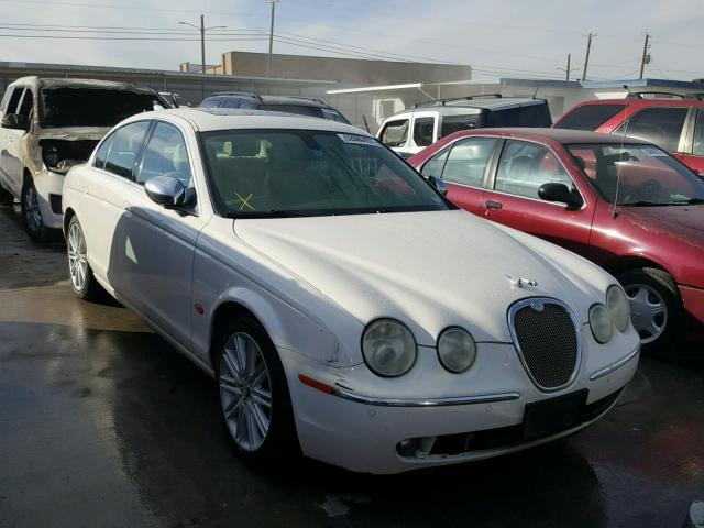 SAJWA01B67HN78172 - 2007 JAGUAR S-TYPE 4.2 WHITE photo 1