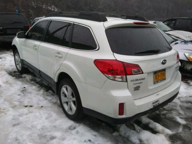 4S4BRBCC4E3326627 - 2014 SUBARU OUTBACK 2. WHITE photo 3