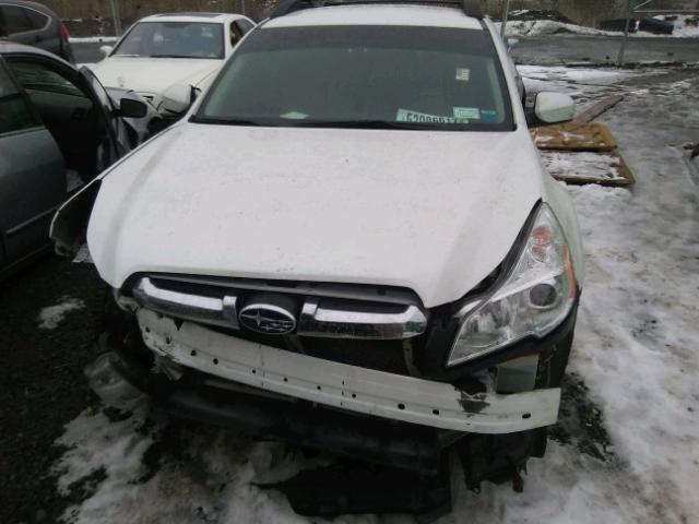 4S4BRBCC4E3326627 - 2014 SUBARU OUTBACK 2. WHITE photo 7