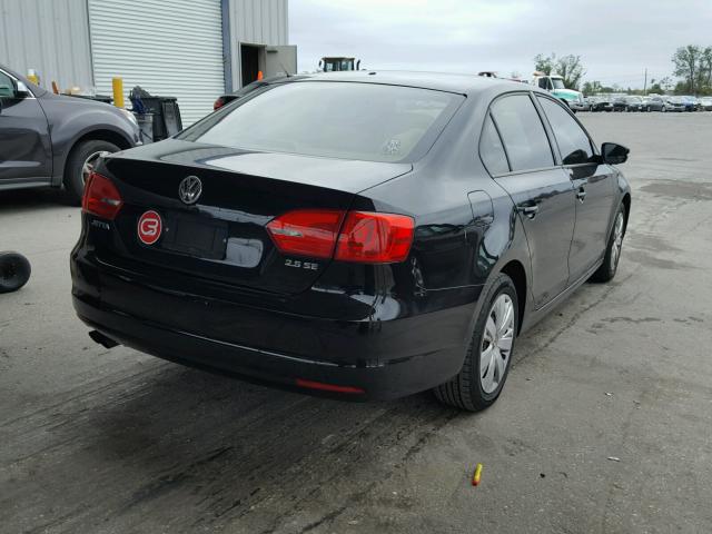 3VWDP7AJ3CM329156 - 2012 VOLKSWAGEN JETTA SE BLACK photo 4