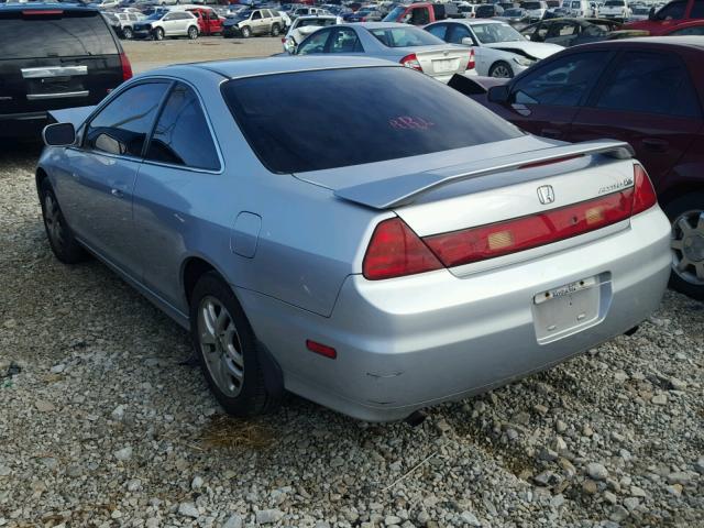 1HGCG22531A006952 - 2001 HONDA ACCORD EX SILVER photo 3