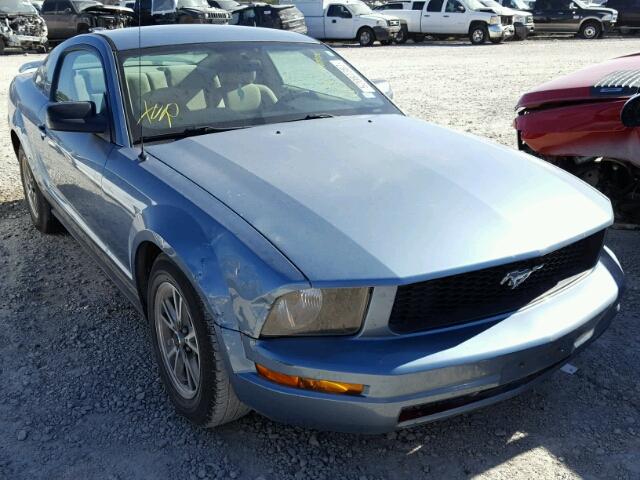 1ZVFT80N355167231 - 2005 FORD MUSTANG BLUE photo 1