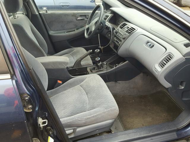 1HGCG55471A142683 - 2001 HONDA ACCORD LX BLUE photo 5