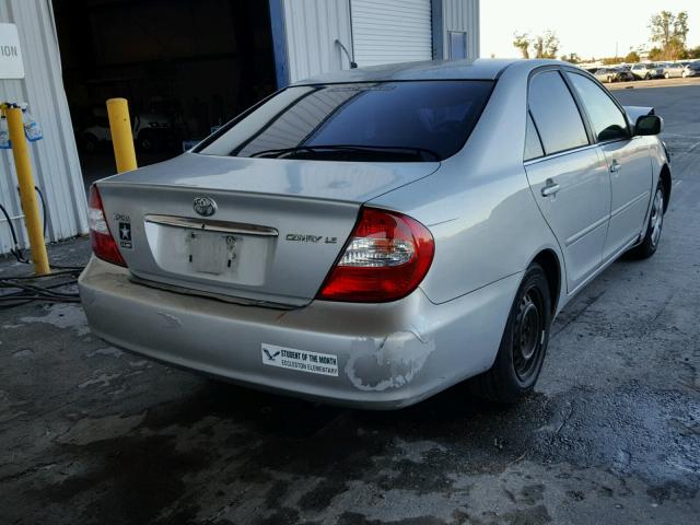 4T1BE32K73U746335 - 2003 TOYOTA CAMRY LE SILVER photo 4