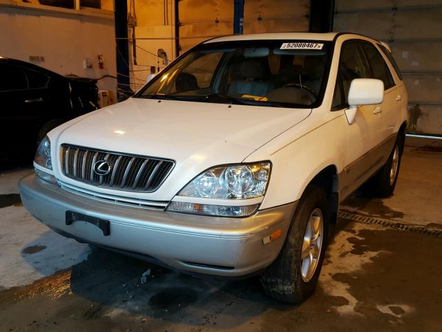 JTJHF10U030306420 - 2003 LEXUS RX 300 WHITE photo 2