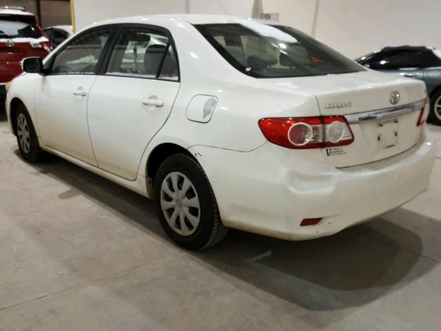 JTDBU4EE5BJ096813 - 2011 TOYOTA COROLLA BA WHITE photo 3