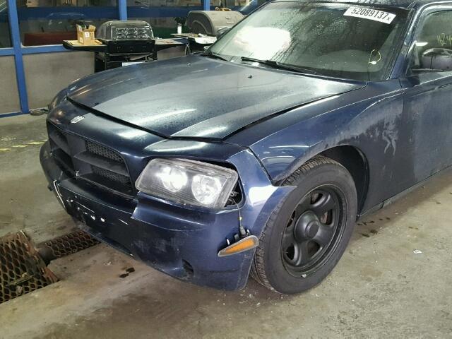 2B3LA43H38H206618 - 2008 DODGE CHARGER BLUE photo 9