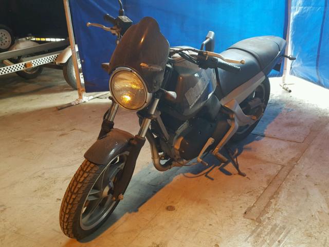 4MZKP58C953000015 - 2005 BUELL BLAST P3 BLACK photo 2