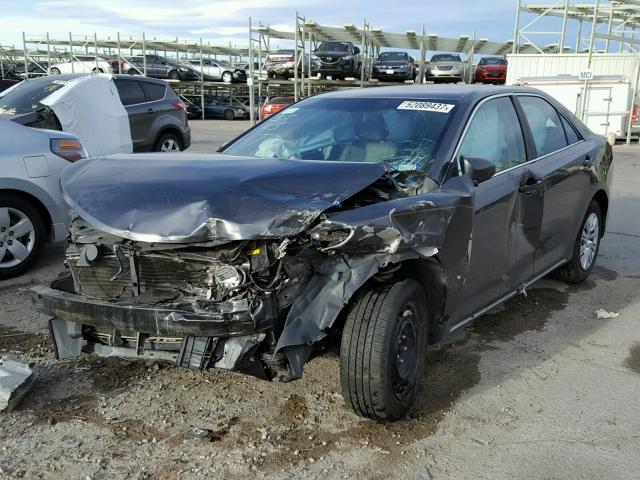 4T1BF1FK5CU127681 - 2012 TOYOTA CAMRY BASE GRAY photo 2