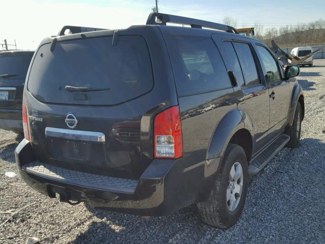 5N1AR1NN1BC633771 - 2011 NISSAN PATHFINDER BLACK photo 4