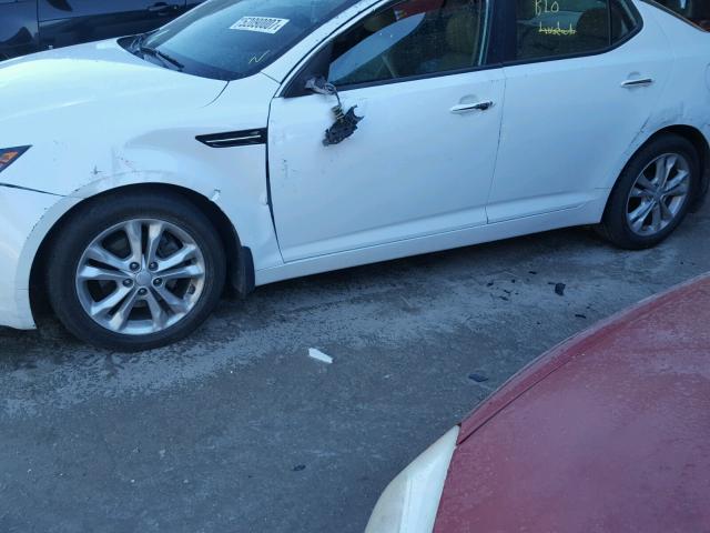 5XXGN4A77DG209419 - 2013 KIA OPTIMA EX WHITE photo 9